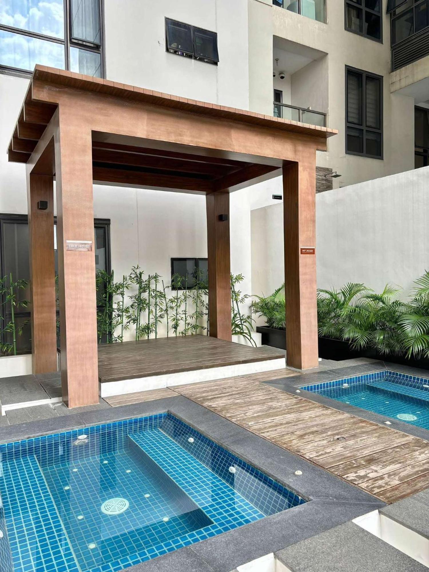 Greenbelt Hamilton Tower 1 Legazpi Makati City Екстер'єр фото
