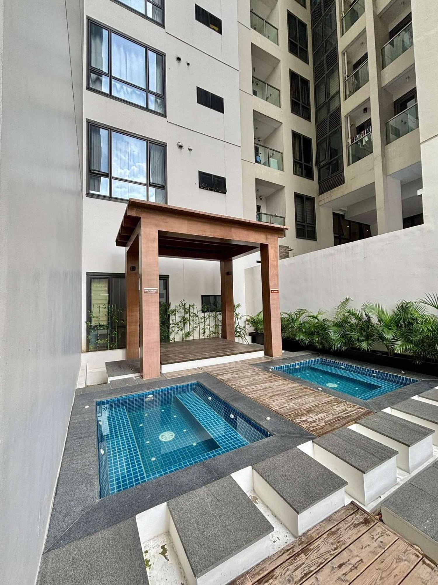 Greenbelt Hamilton Tower 1 Legazpi Makati City Екстер'єр фото
