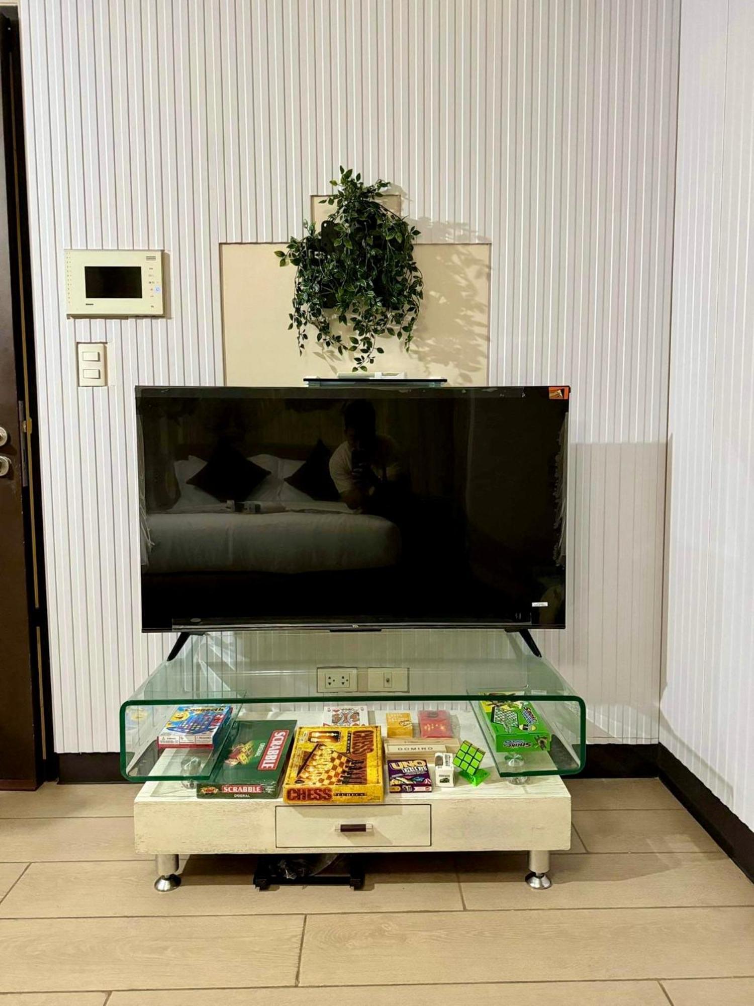 Greenbelt Hamilton Tower 1 Legazpi Makati City Екстер'єр фото
