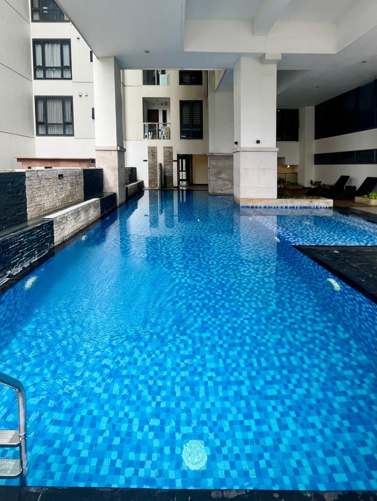 Greenbelt Hamilton Tower 1 Legazpi Makati City Екстер'єр фото